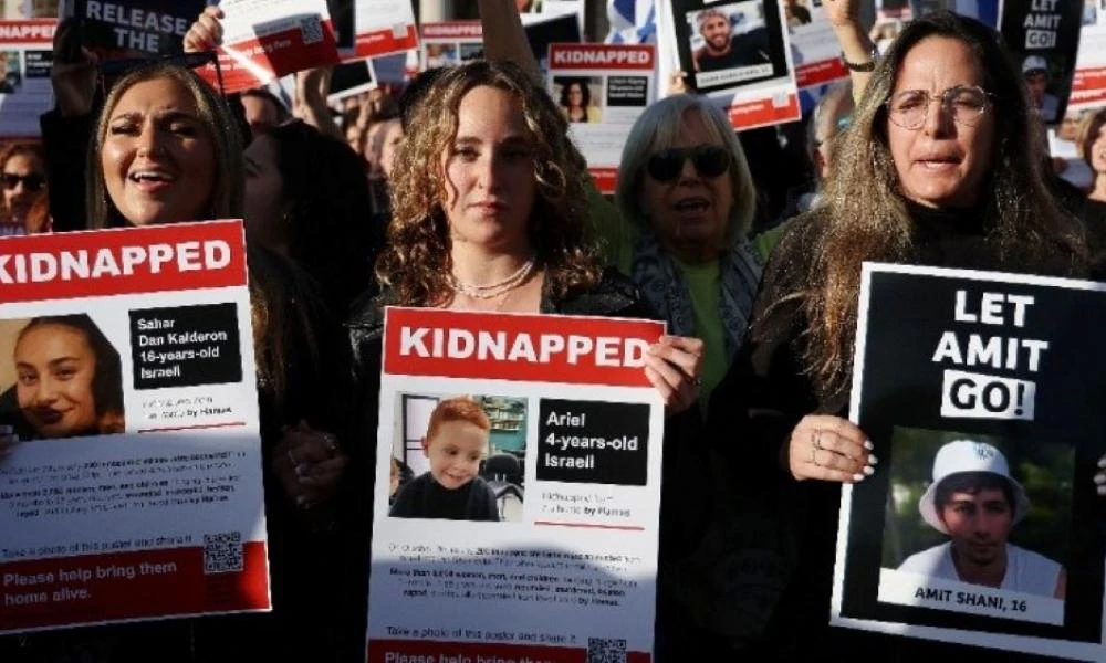 Η Χαμάς είναι έτοιμη να απελευθερώσει 70 ομήρους, με αντάλλαγμα πενθήμερη εκεχειρία στη Γάζα